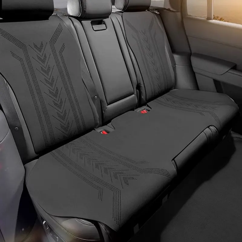 Pernele ergonomice din accesoriile auto vor schimba cu adevărat modul în care conduc?